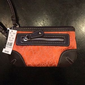 NWT New York & Co Wristlet